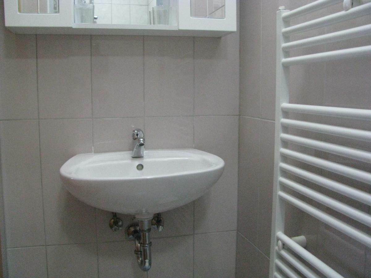 Apartamento Hisa Marjetica Máribor Exterior foto